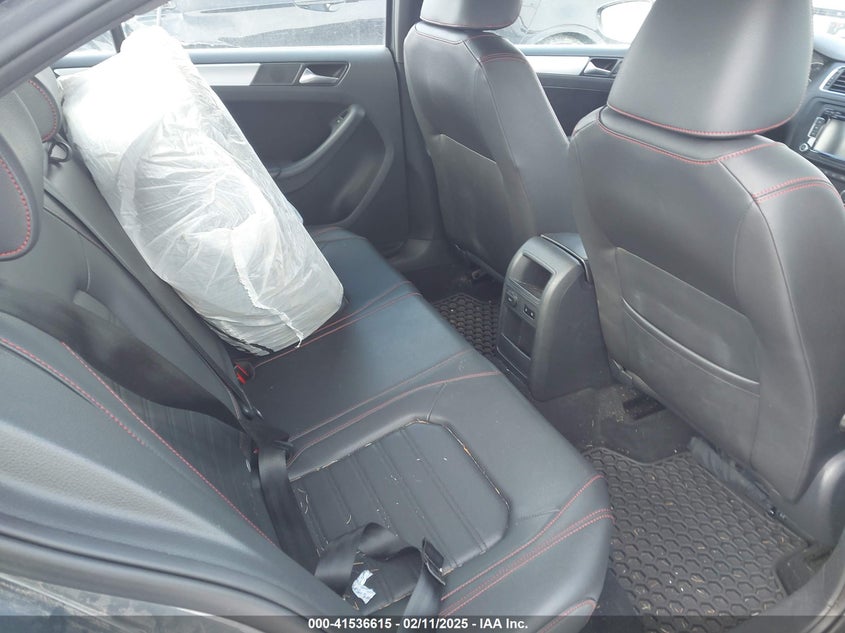 2014 VOLKSWAGEN JETTA GLI - 3VW5T7AJ0EM371545