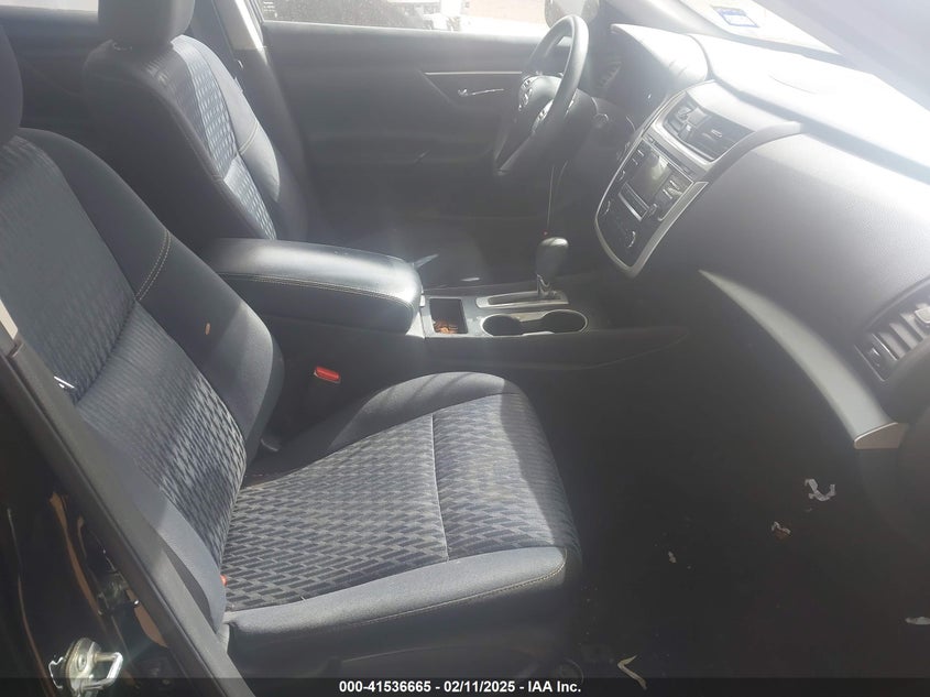 1N4AL3APXHN365329 2017 NISSAN ALTIMA photo no. 5
