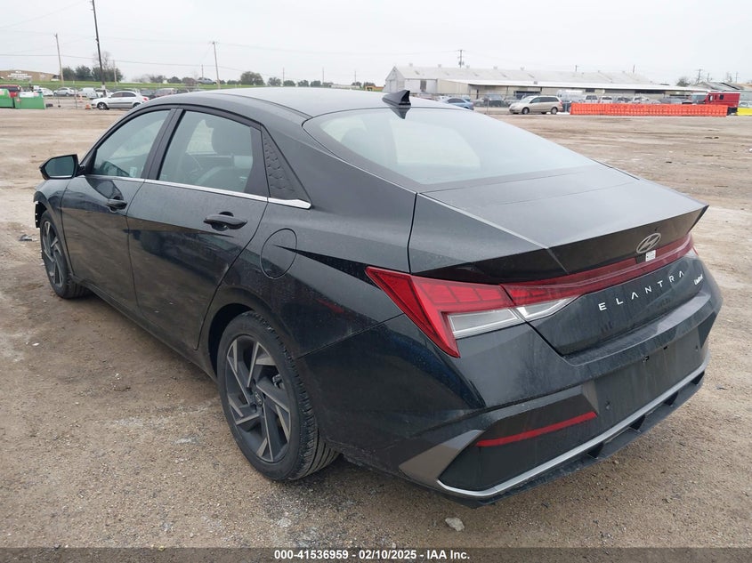 2024 HYUNDAI ELANTRA VIN: KMHLP4DG7RU840513