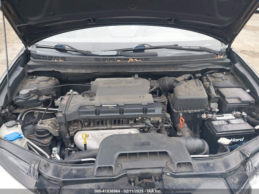 2010 HYUNDAI ELANTRA VIN: KMHDU4AD3AU085422