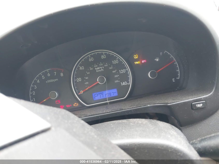 2010 HYUNDAI ELANTRA VIN: KMHDU4AD3AU085422