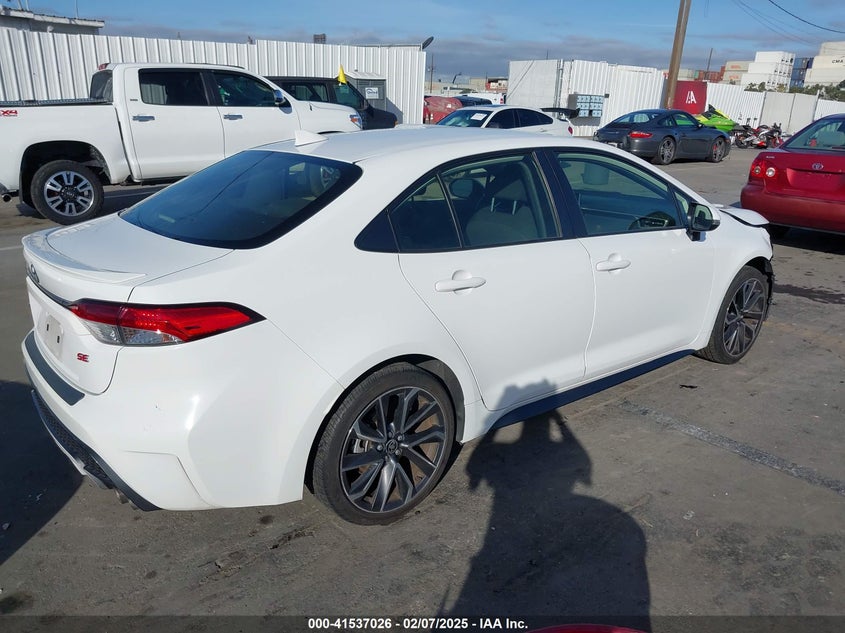 2020 TOYOTA COROLLA SE - JTDS4RCE6LJ018705