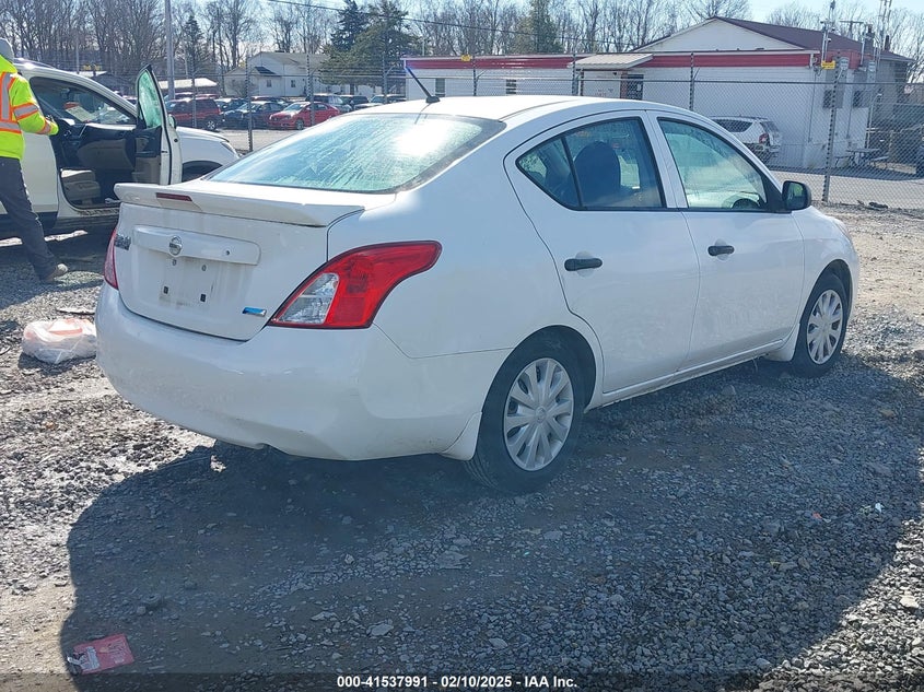 2014 NISSAN VERSA 1.6 S+ - 3N1CN7AP8EL856906