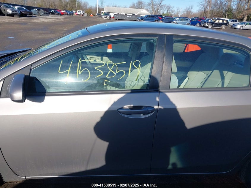 2014 TOYOTA COROLLA LE - 2T1BURHE0EC066420