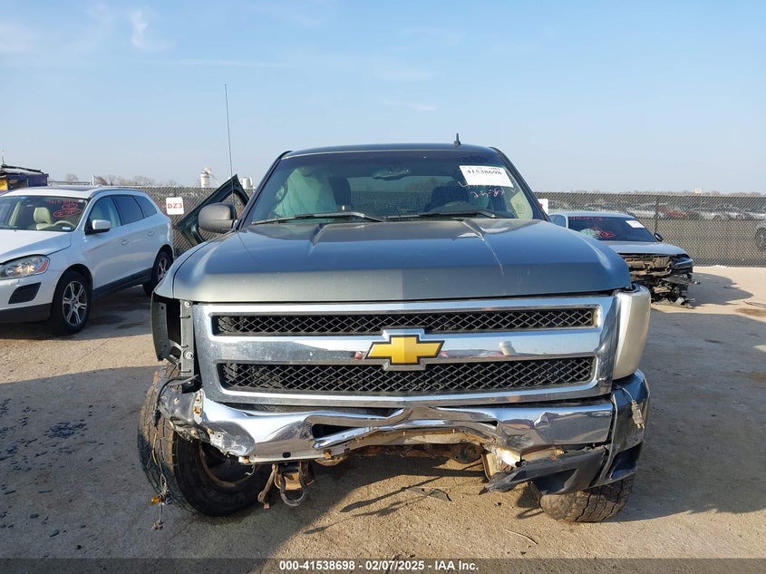 2011 CHEVROLET SILVERADO 1500 VIN: 3GCPKSE30BG168467