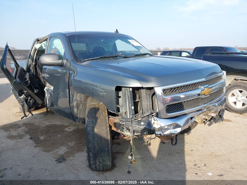 2011 CHEVROLET SILVERADO 1500 VIN: 3GCPKSE30BG168467