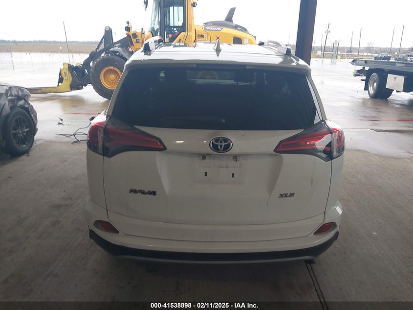 2017 TOYOTA RAV4 XLE - 2T3WFREV4HW399939