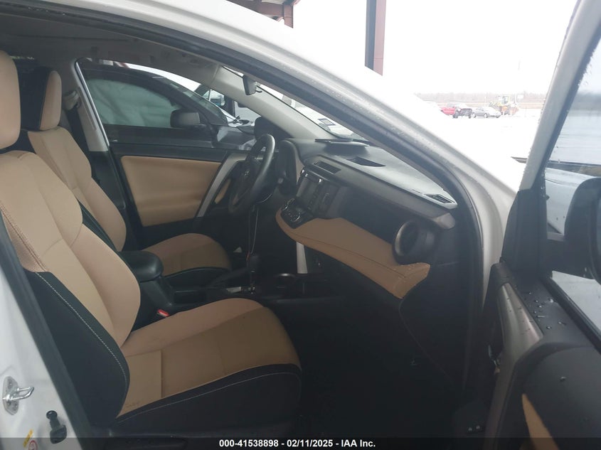 2017 TOYOTA RAV4 XLE - 2T3WFREV4HW399939