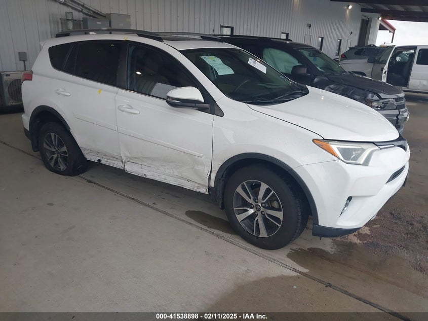 2017 TOYOTA RAV4 XLE - 2T3WFREV4HW399939