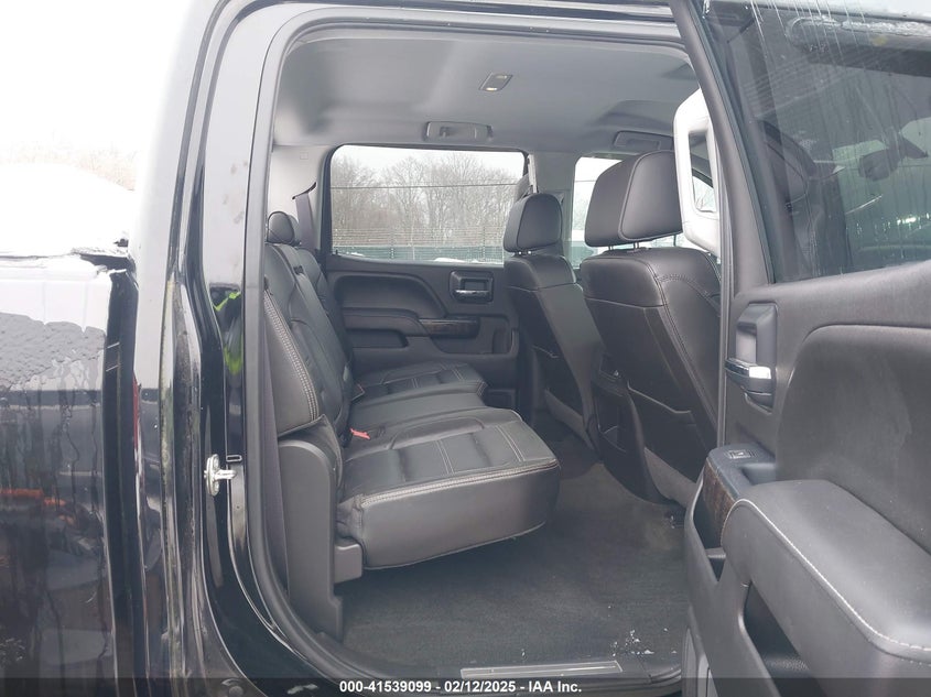 2016 GMC SIERRA 2500HD VIN: 1GT12UEG1GF122126