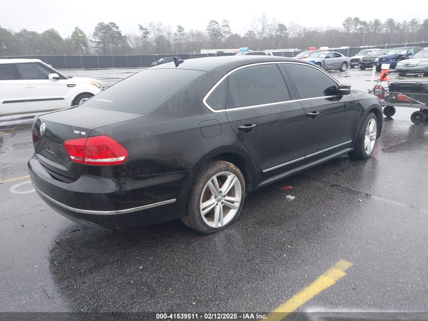 2013 VOLKSWAGEN PASSAT VIN: 1VWBN7A3XDC136844