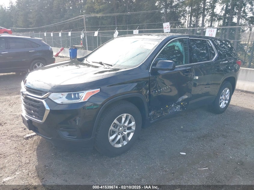 2018 CHEVROLET TRAVERSE LS - 1GNEVFKWXJJ182952