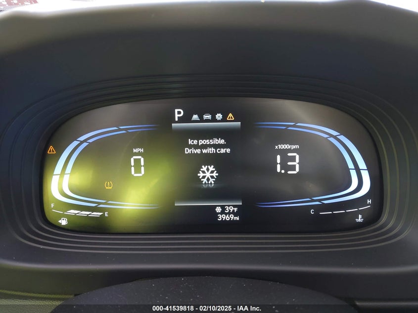 2025 HYUNDAI VENUE SEL - KMHRC8A34SU355539