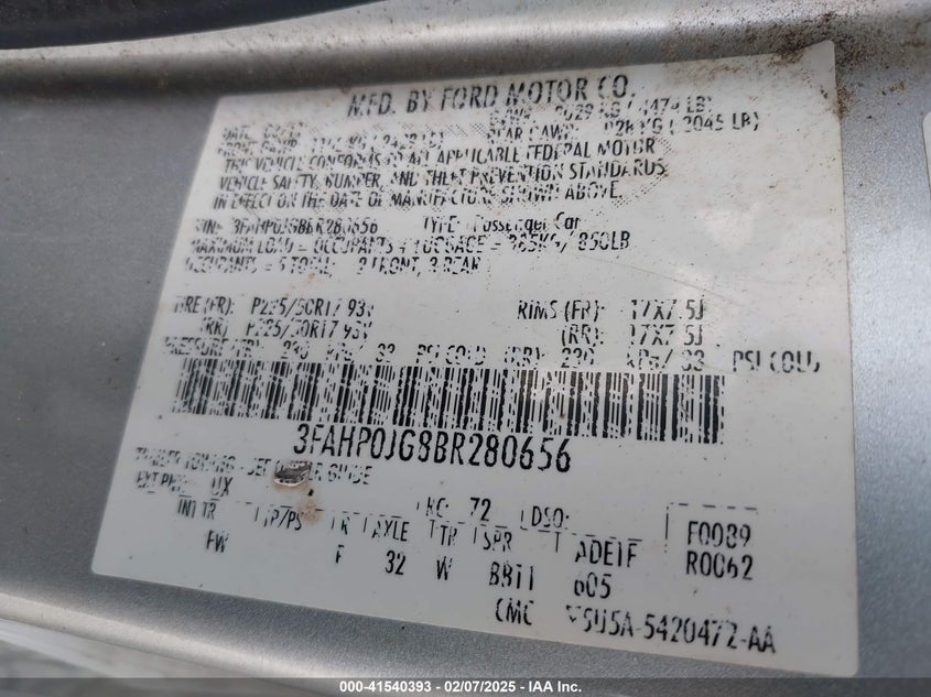 2011 FORD FUSION VIN: 3FAHP0JG8BR280656
