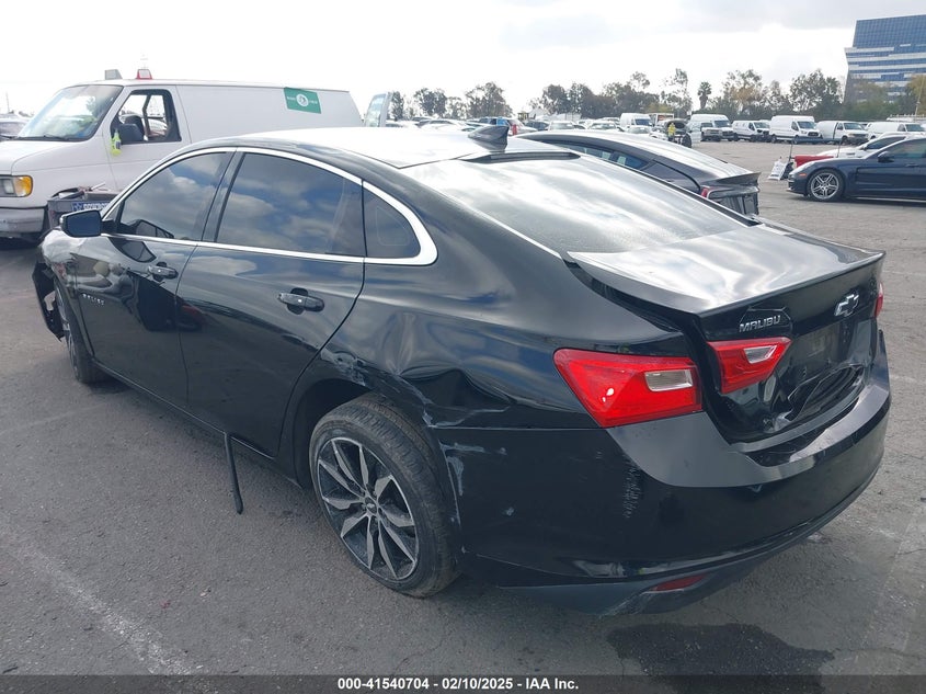 2018 CHEVROLET MALIBU VIN: 1G1ZD5ST1JF290630