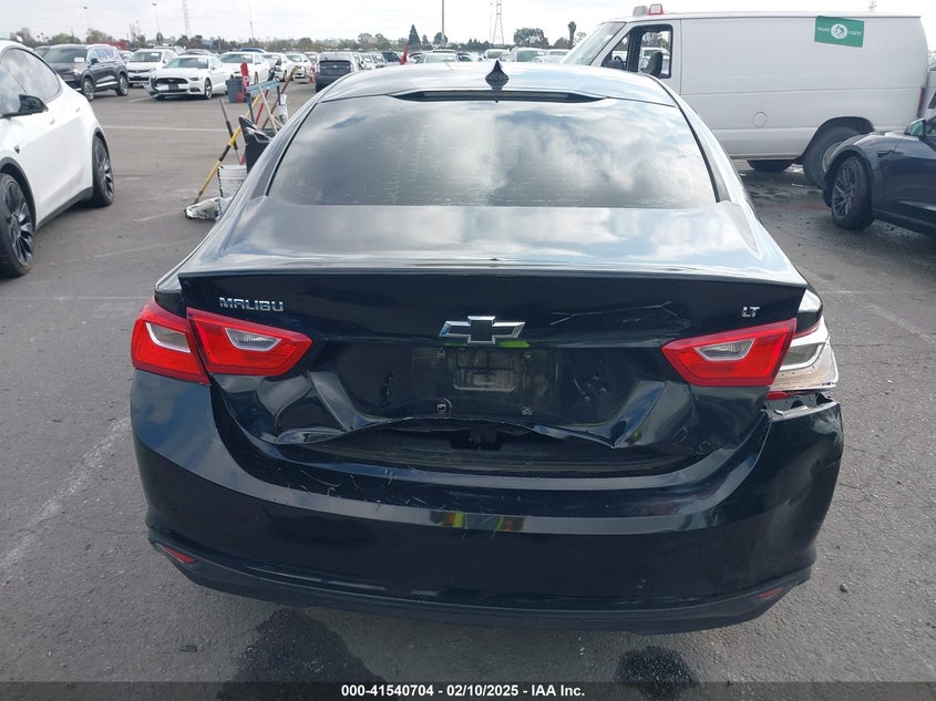 2018 CHEVROLET MALIBU VIN: 1G1ZD5ST1JF290630