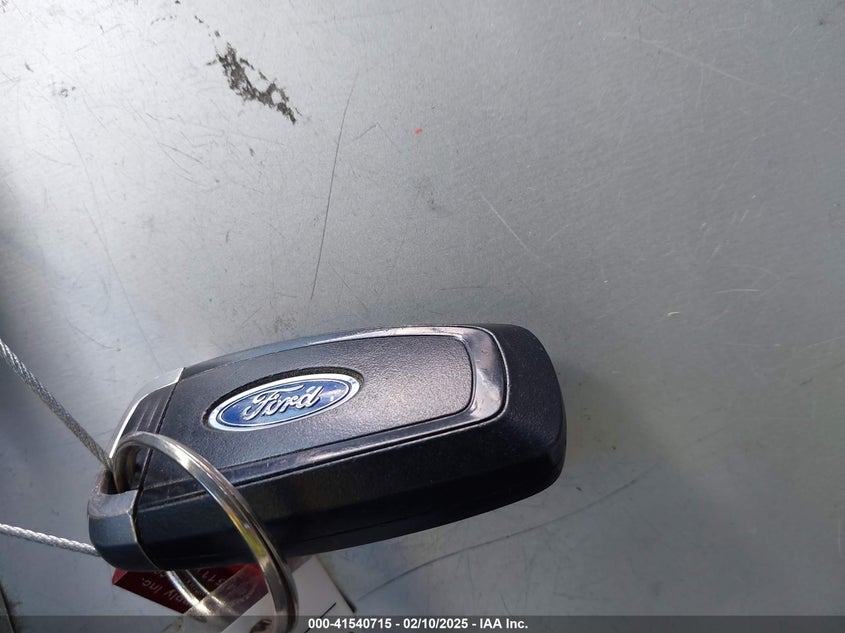 VIN 1FMCU0G67LUB73986 2020 FORD ESCAPE SE