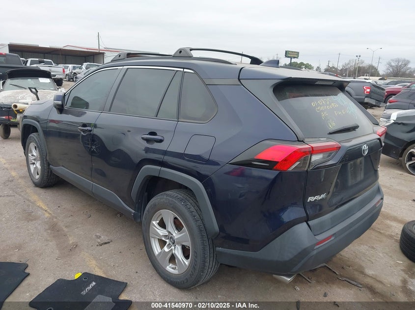 2019 TOYOTA RAV4 XLE - 2T3W1RFV4KC021738