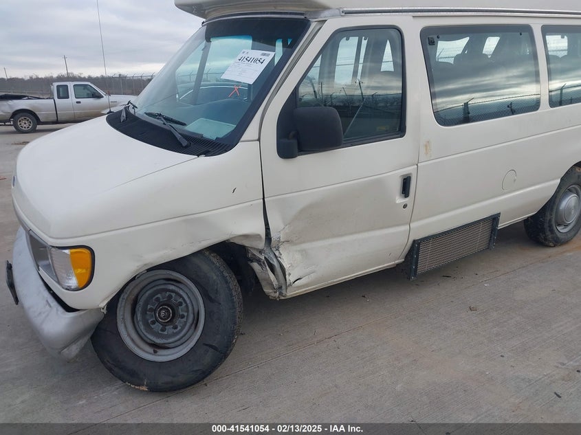 1993 Ford Econoline E350 Super Duty Van VIN: 1FTJS34H0PHA71663 Lot: 41541054