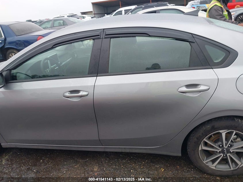 2024 KIA FORTE LXS - 3KPF24AD1RE789888