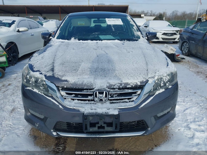 2014 HONDA ACCORD VIN: 1HGCR2F56EA072048
