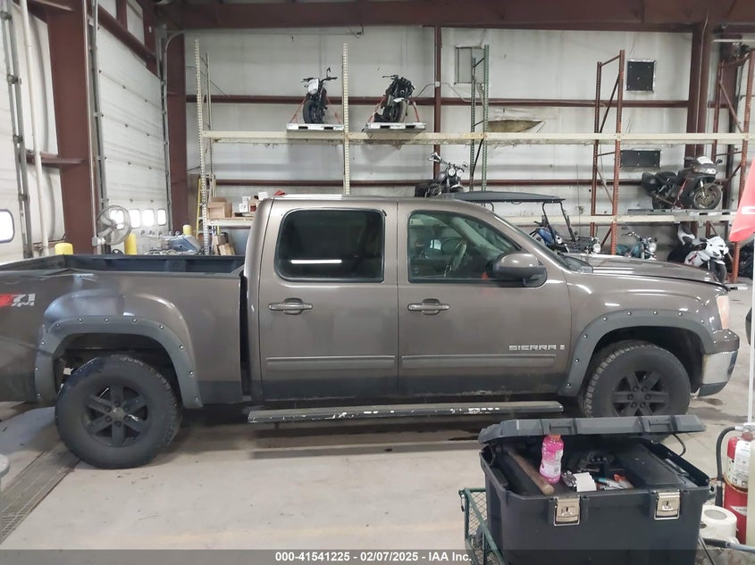 2008 GMC Sierra 1500 Slt VIN: 2GTEK133981271537 Lot: 41541225