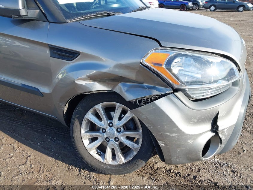 2013 KIA SOUL + - KNDJT2A62D7598793