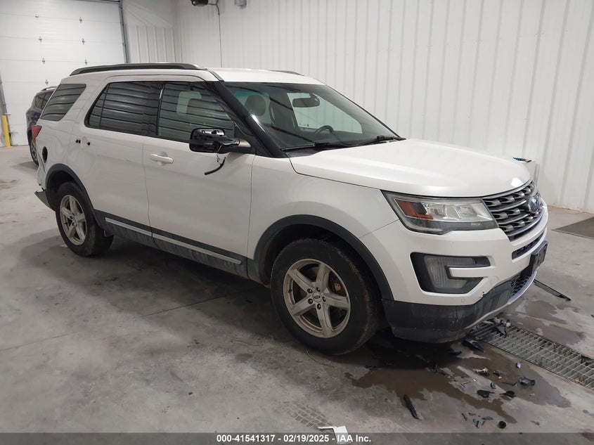 2017 Ford Explorer