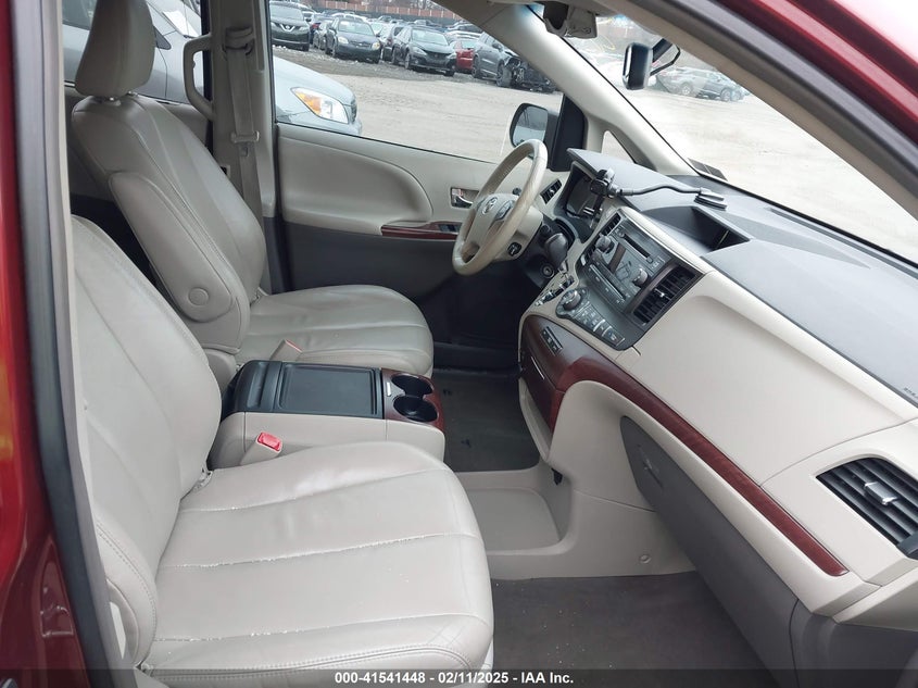 2013 TOYOTA SIENNA VIN: 5TDYK3DCXDS392491