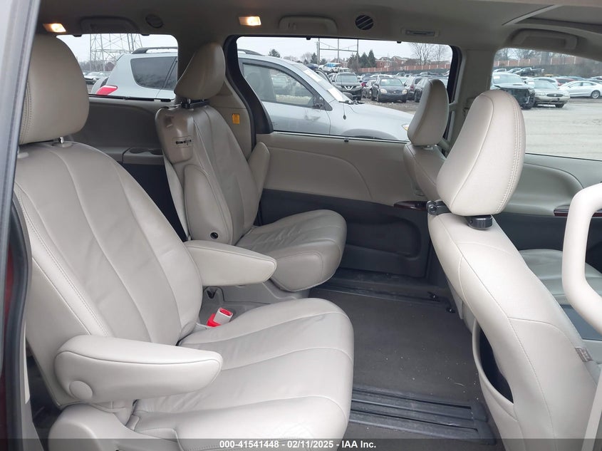 2013 TOYOTA SIENNA VIN: 5TDYK3DCXDS392491
