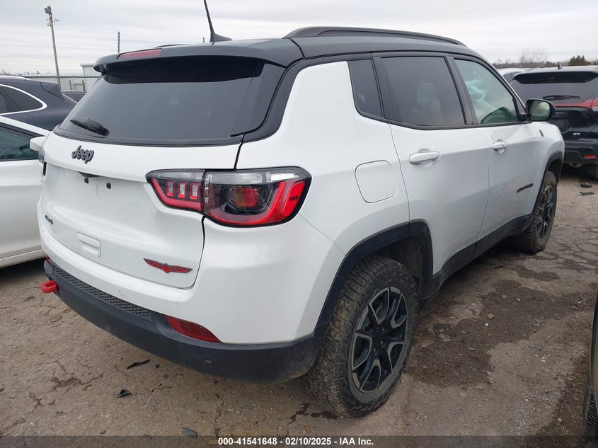VIN 3C4NJDDN1RT117389 2024 JEEP COMPASS TRAILHAWK 4X4