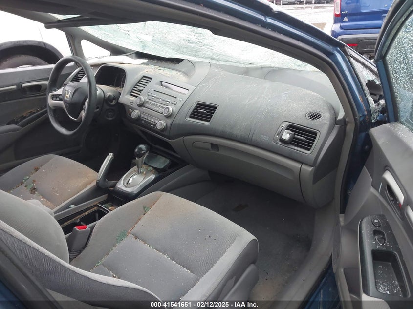 2008 HONDA CIVIC VIN: 1HGFA16828L085638