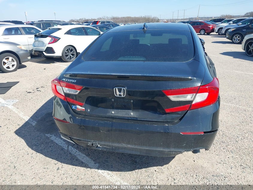 2018 HONDA ACCORD VIN: 1HGCV1F58JA137403