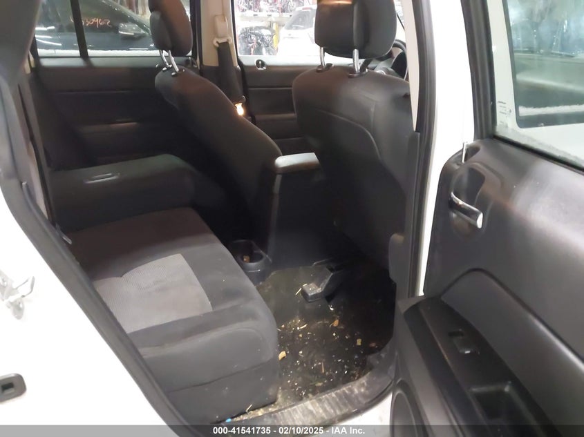 2014 JEEP PATRIOT LATITUDE - 1C4NJRFB4ED762537