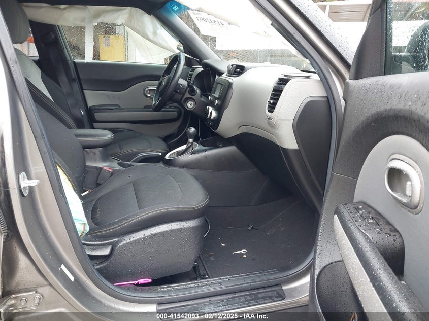 2016 KIA SOUL + - KNDJP3A52G7380486