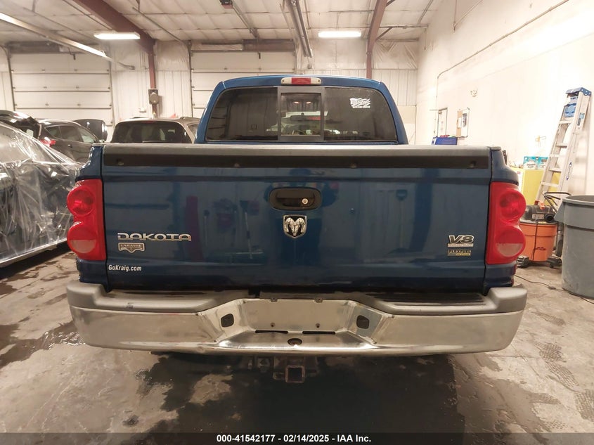 2008 DODGE DAKOTA VIN: 1D7HW58N08S637068