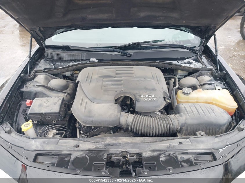 2015 CHRYSLER 300 LIMITED - 2C3CCAAG2FH786446