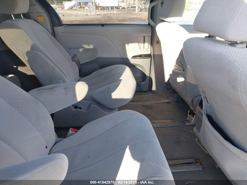 2011 Toyota Sienna Le VIN: 5TDJK3DC5BS018711 Lot: 41542570