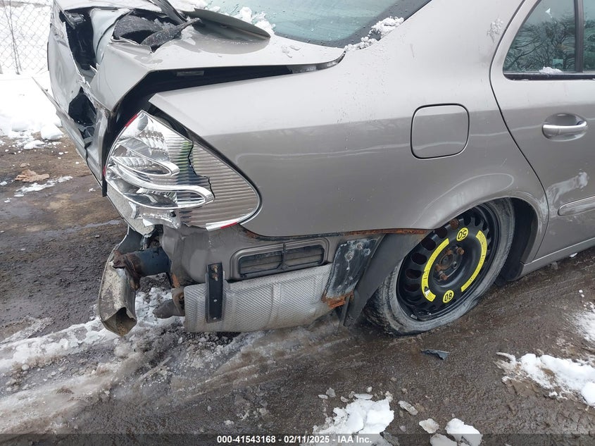 2005 Mercedes-Benz E VIN: WDBUF70J75A72377 Lot: 41543168