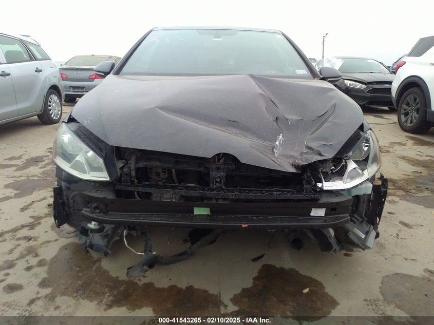 2015 VOLKSWAGEN GOLF GTI 2.0T SE 2-DOOR - 3VWTT7AU5FM057828