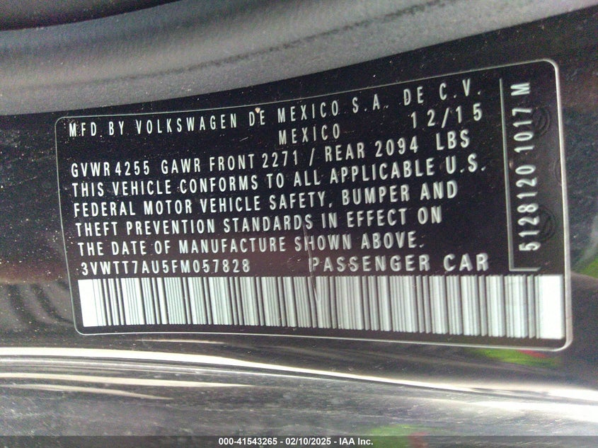 2015 VOLKSWAGEN GOLF GTI 2.0T SE 2-DOOR - 3VWTT7AU5FM057828