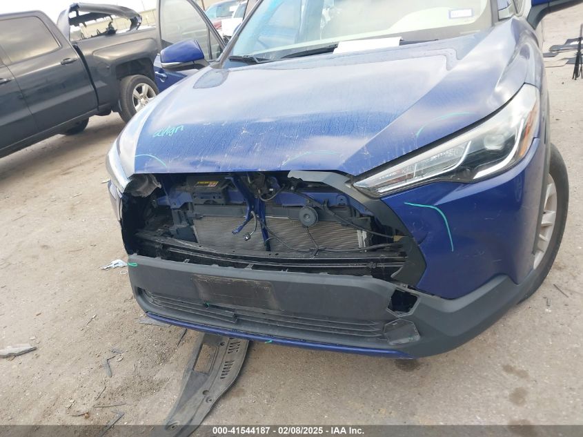 2022 Toyota Corolla Cross Le VIN: 7MUCAABG4NV024628 Lot: 41544187