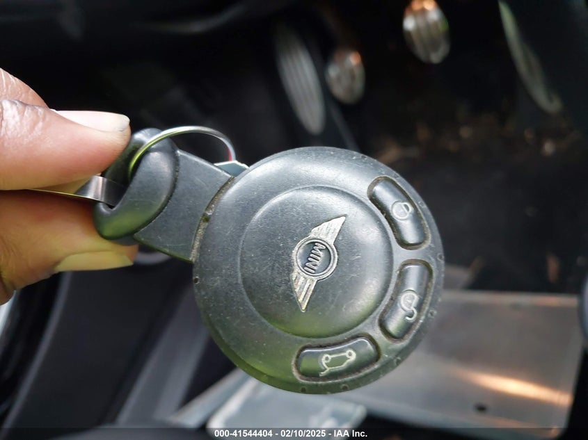 2013 Mini Hardtop John Cooper Works VIN: WMWSU9C56DT722096 Lot: 41544404