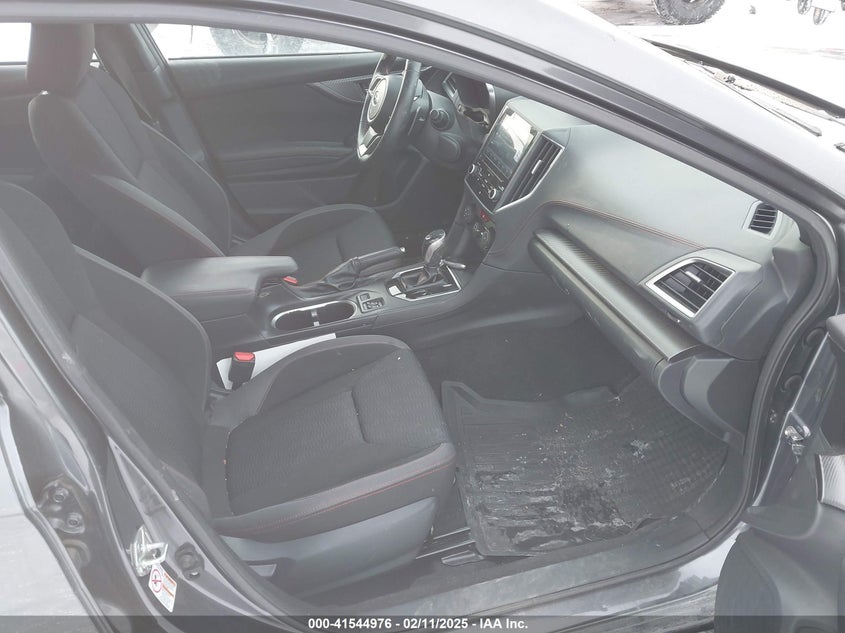 2019 SUBARU IMPREZA VIN: 4S3GTAJ65K3733824