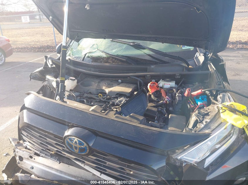 2019 TOYOTA RAV4 HYBRID LIMITED - JTMDWRFV6KD029781