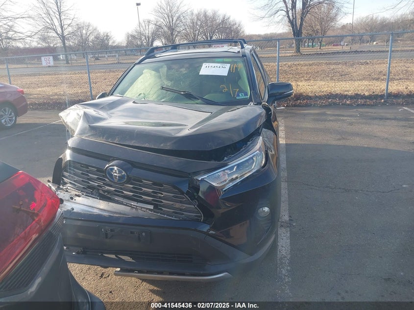 2019 TOYOTA RAV4 HYBRID LIMITED - JTMDWRFV6KD029781