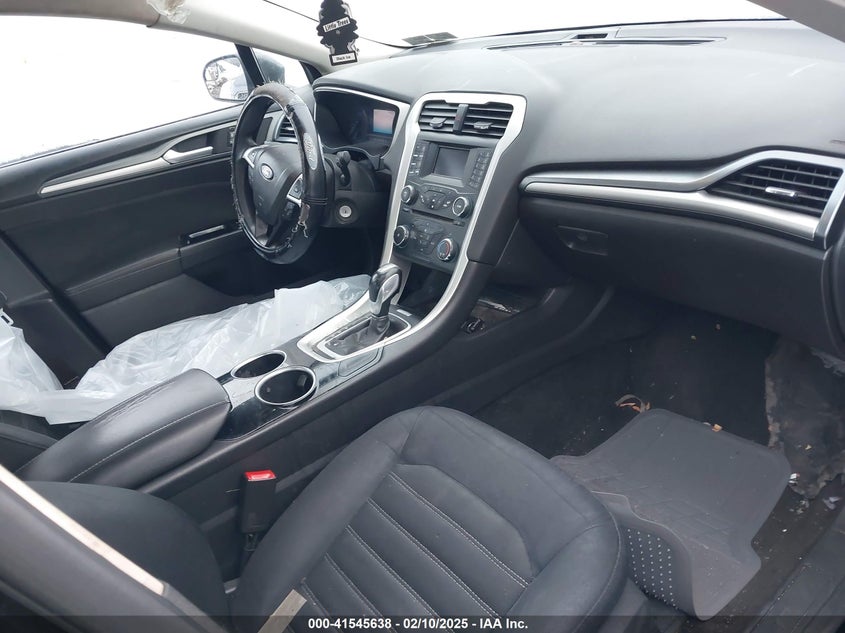 2013 FORD FUSION auction photo 5