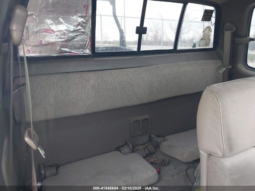 1999 Toyota Tacoma VIN: 4TAVL52N6XZ570718 Lot: 41545654