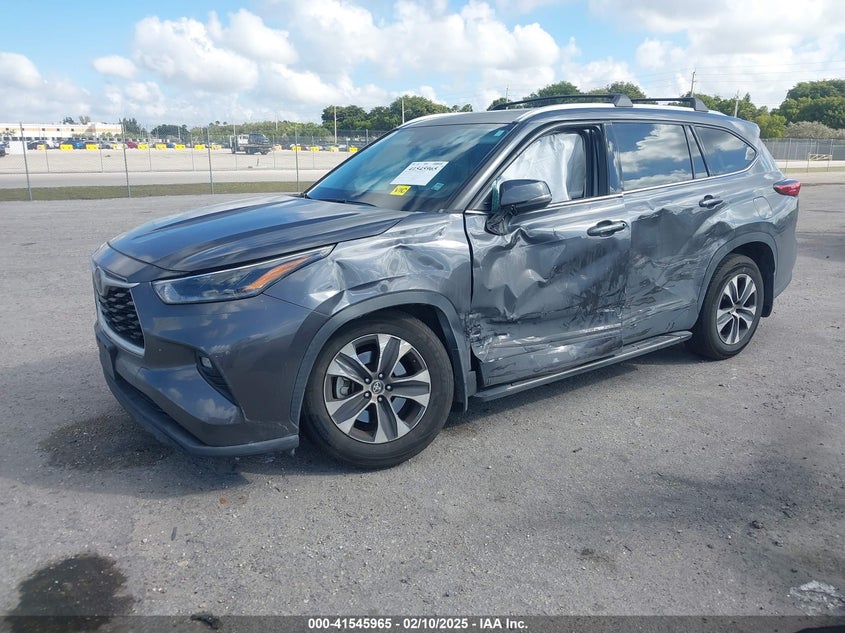 2021 TOYOTA HIGHLANDER VIN: 5TDGZRAH1MS514553
