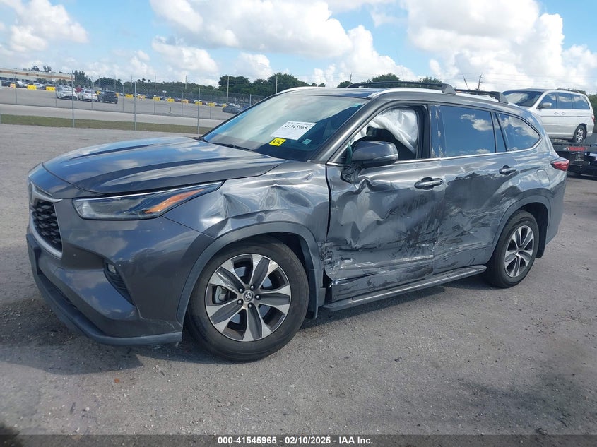 2021 TOYOTA HIGHLANDER VIN: 5TDGZRAH1MS514553